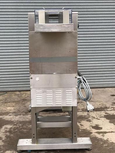 Very good used LON BREAD MOULDER