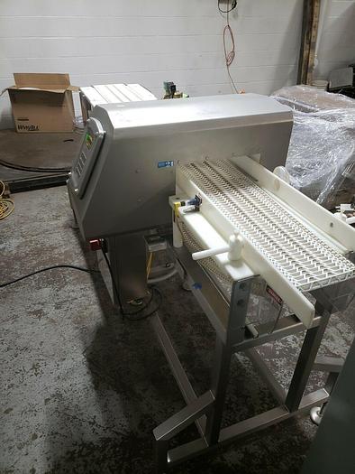 Used Ceia T/MS21 Metal Detector Food grade SS 120vv 10"x3" usable opening