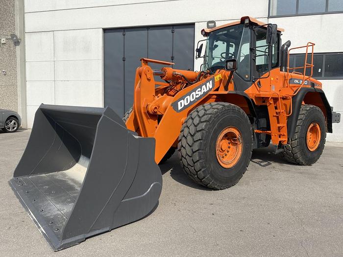 Usato 2014 DOOSAN DL 350-3