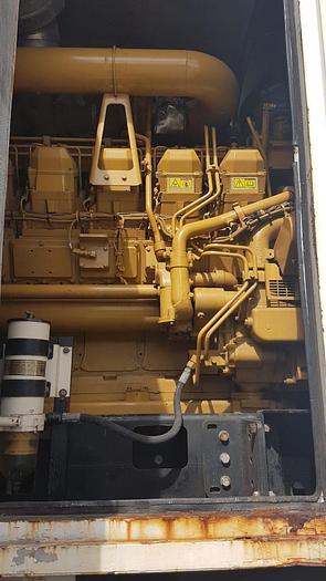 Used 2 MW 2011 Used Caterpillar 3516B Diesel Generator