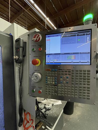 Used 2016  HAAS VF-6SS 4-Axis CNC Vertical Machining Center
