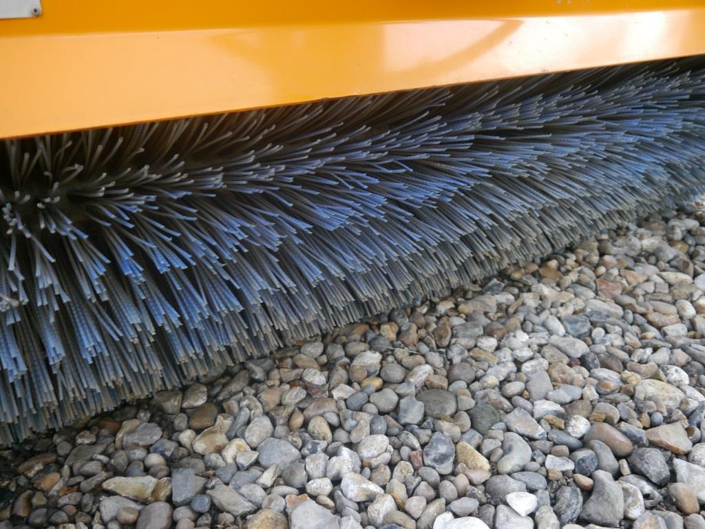 Used Giant Road Sweeper