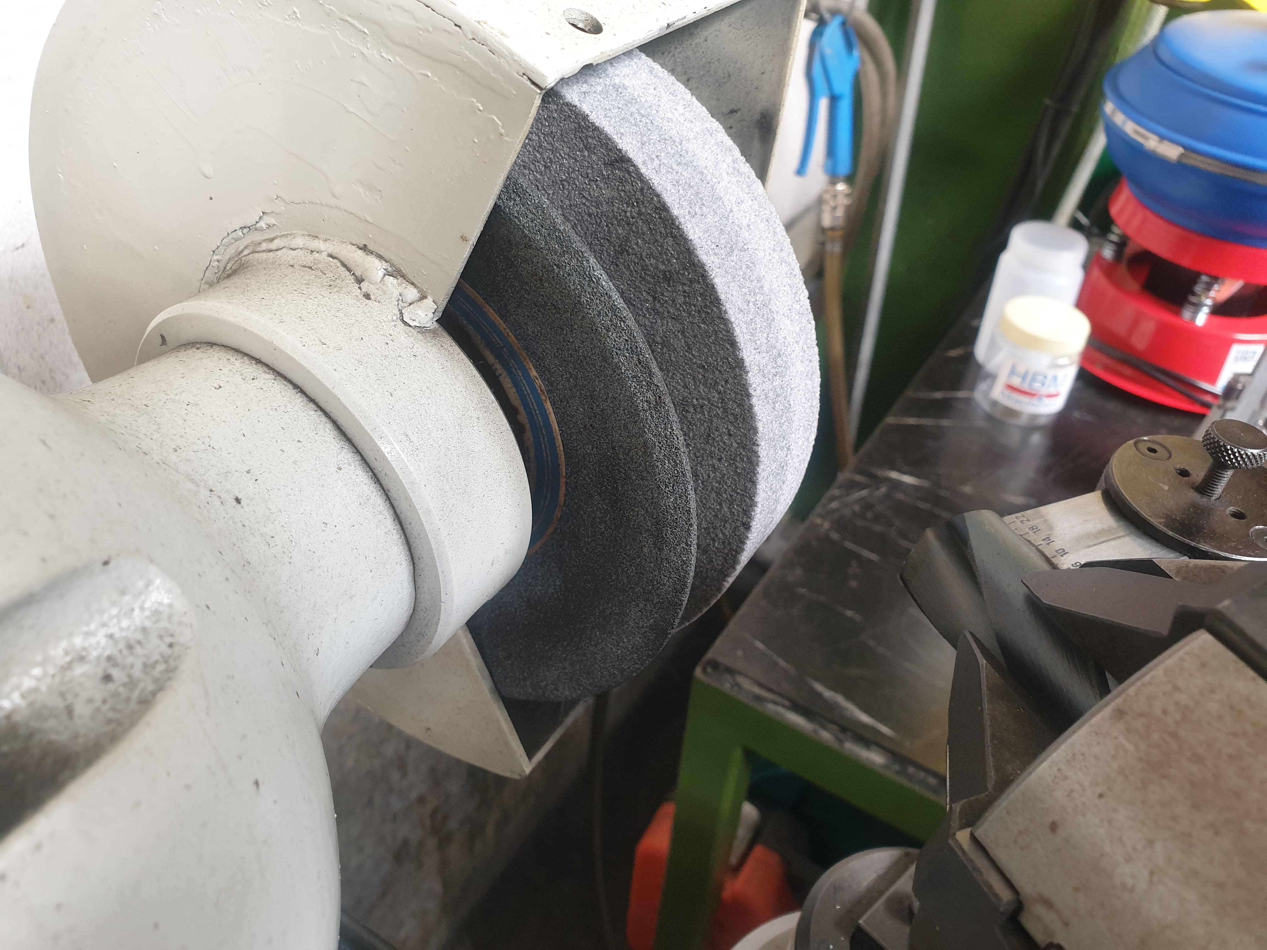 Drill Chuck Grinding 1998