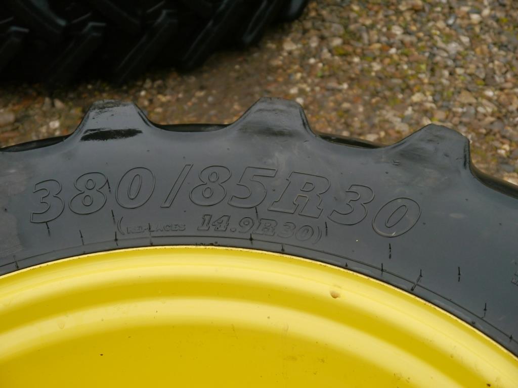 Used John Deere Row Crop Wheels and Tyres