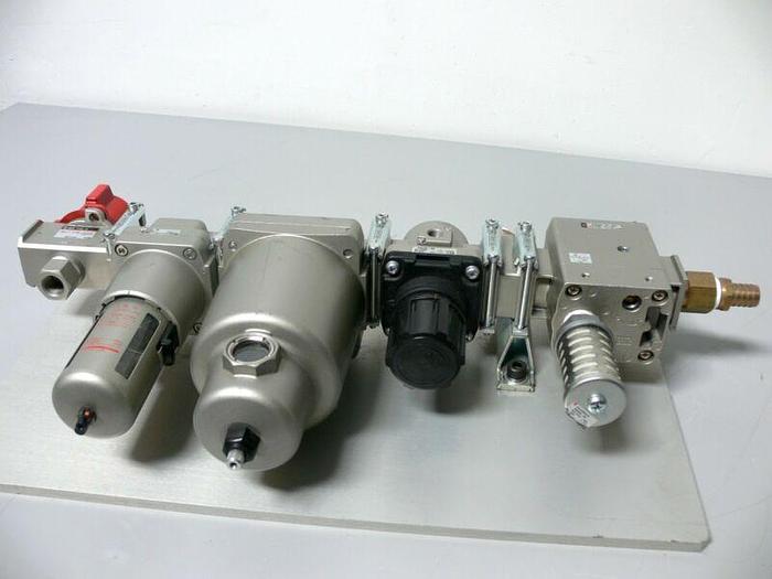 Used SMC Pressure Filter System VHS50-06 AF50-06 AR50K-06 AM550C-06 AV5000-06-5DZ
