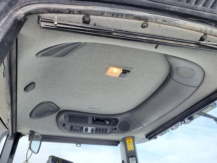 Used 2016 Challenger MT865E Tractor w/ 2900 hrs