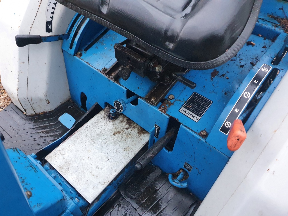 Used Ford 1520 HST Compact Tractor