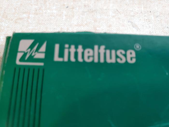 (Box of 5) Littelfuse BLF-1-1/2 Fuse New Old Stock (E1)