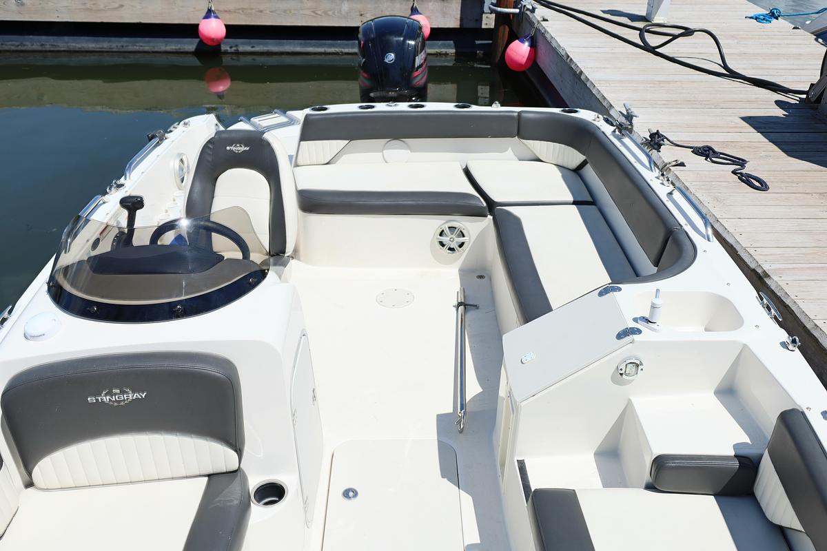 Used 2016 Stingray 192SC