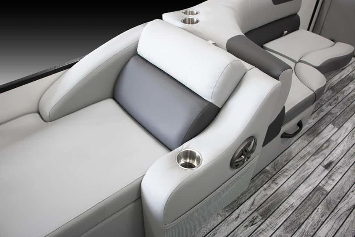 2024 Veranda VR22RFL