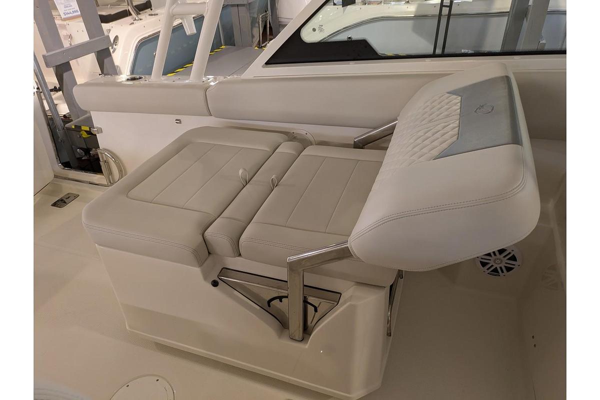 2025 Sailfish Dual Console 276 DC