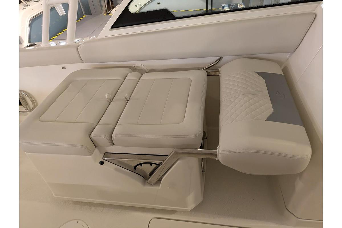 2025 Sailfish Dual Console 276 DC