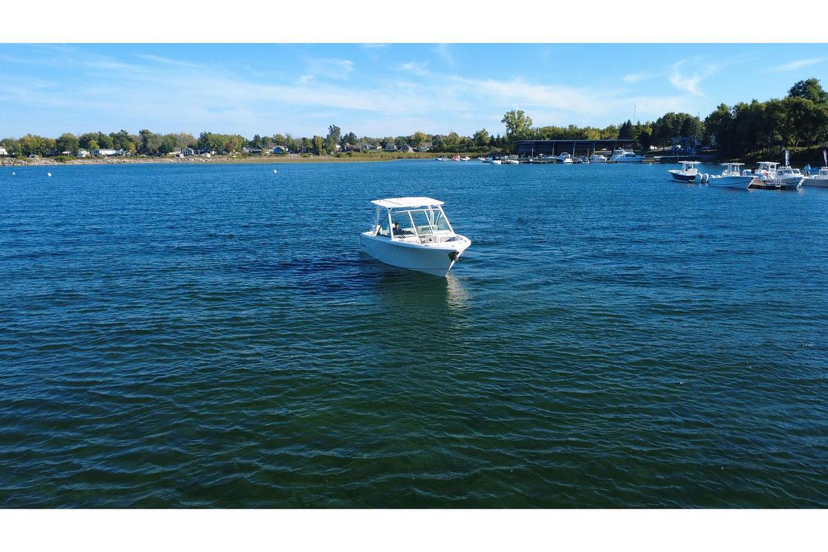 2025 Sailfish Dual Console 276 DC