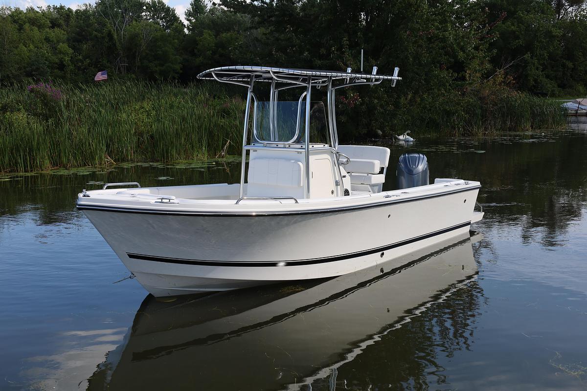 2027 Parker 210 Coastal