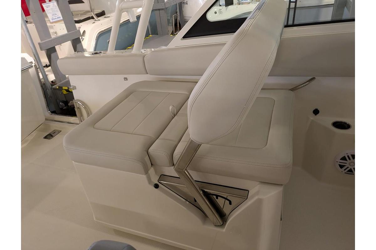 2025 Sailfish Dual Console 276 DC