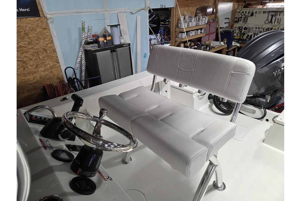 2026 Parker Coastal 210