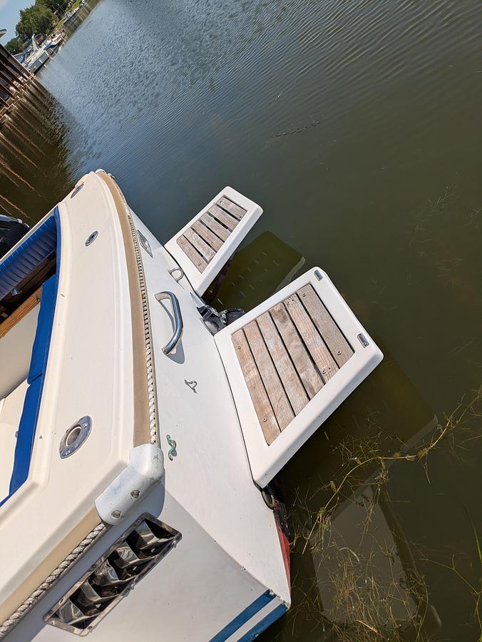 Used 1988 Limestone 24'