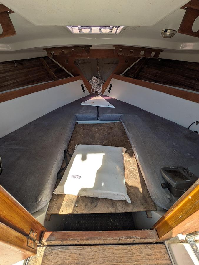 Used 1988 Limestone 24'