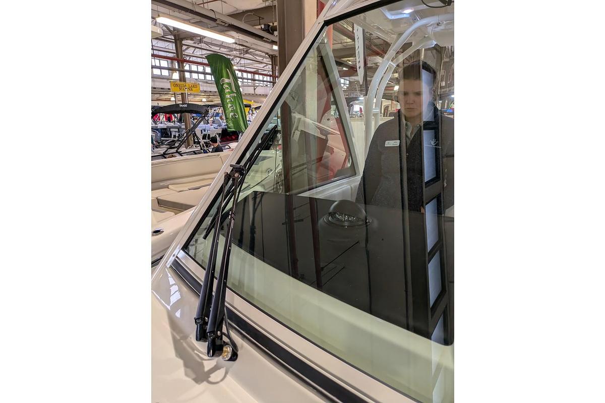 2025 Sailfish Dual Console 276 DC