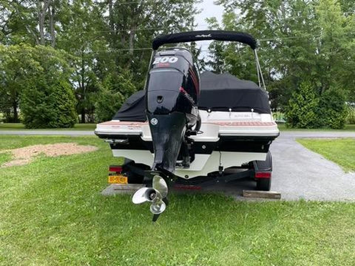 Used 2018 Sea Ray 230 SPX OB