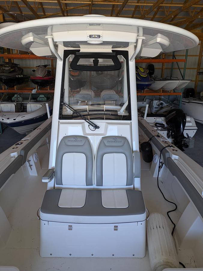 Used 2025 Regulator 28