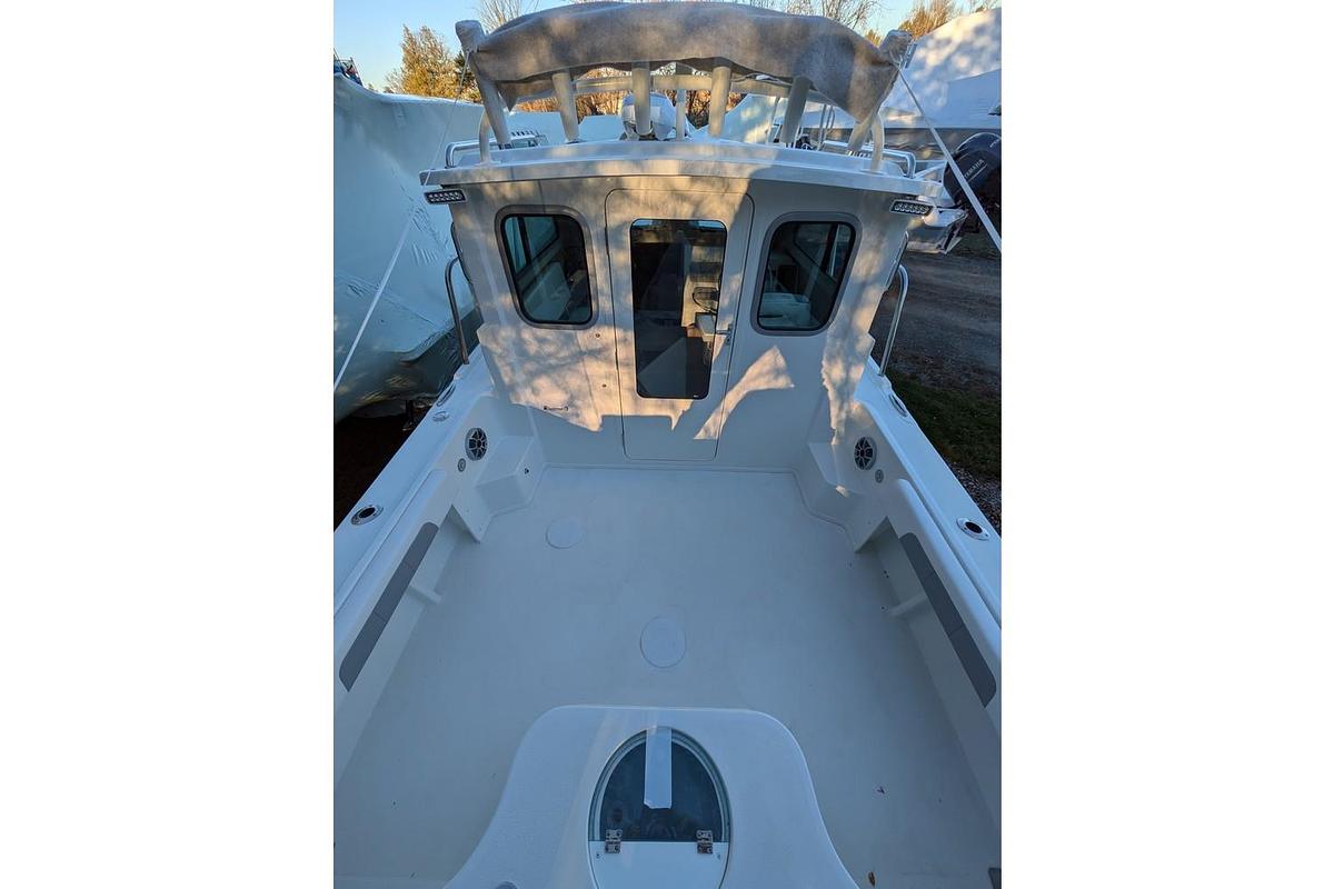 2025 Parker 2120 Sport Cabin