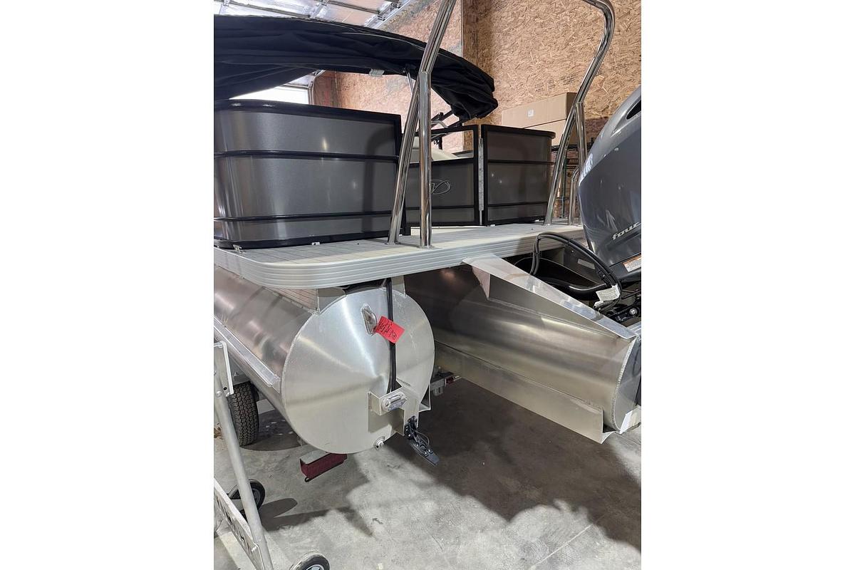 2024 Veranda VR22RFL