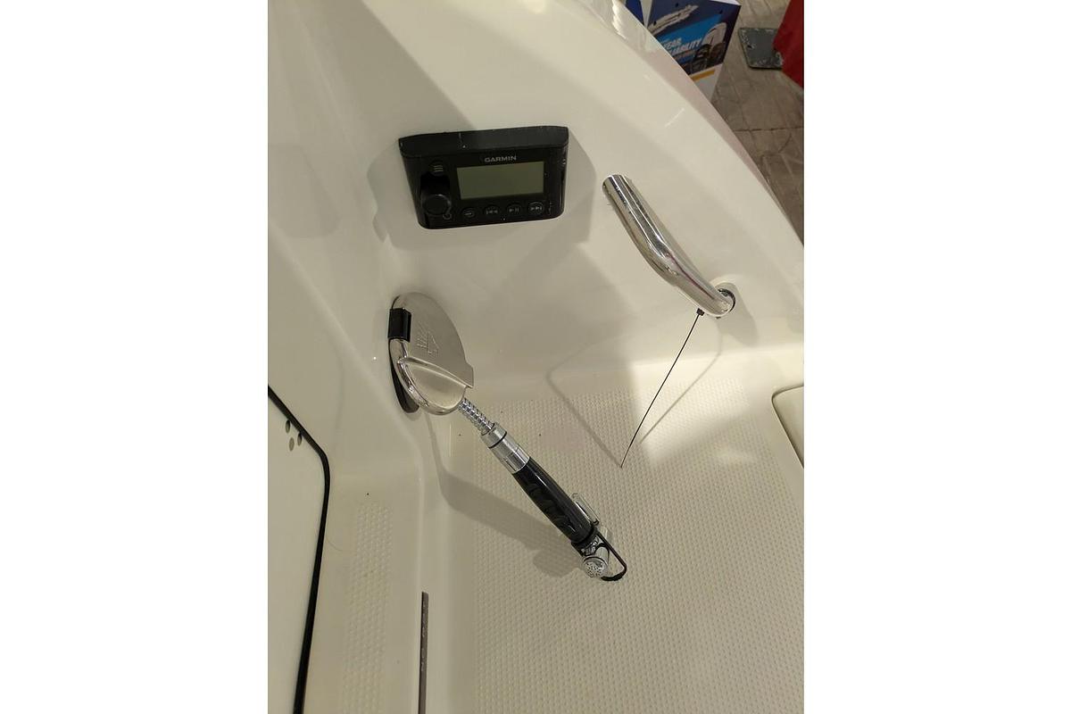 2025 Sailfish Dual Console 276 DC