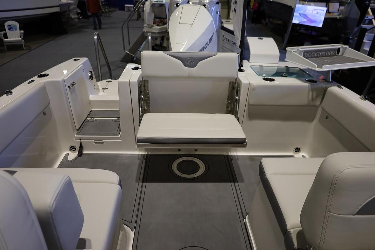 2026 Sailfish Dual Console 236 DC