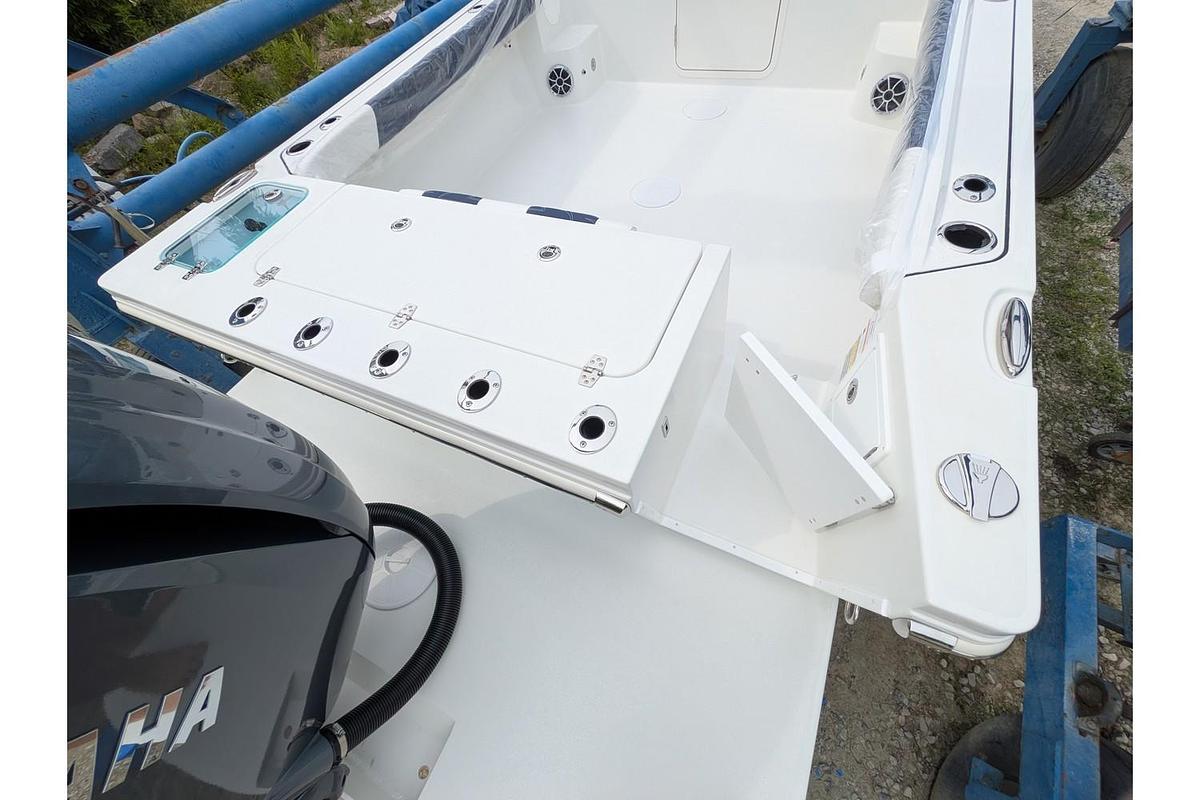 2026 Parker 227 Explorer