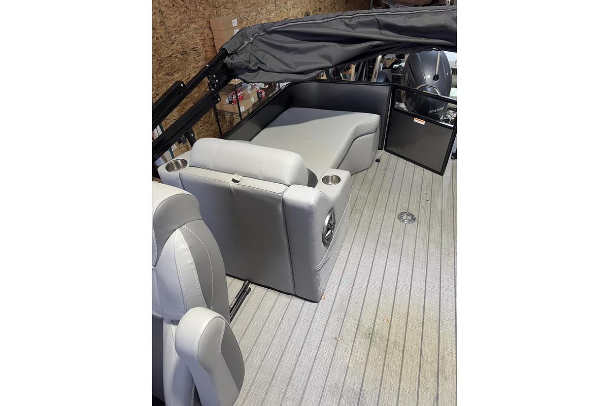 2024 Veranda VR22RFL