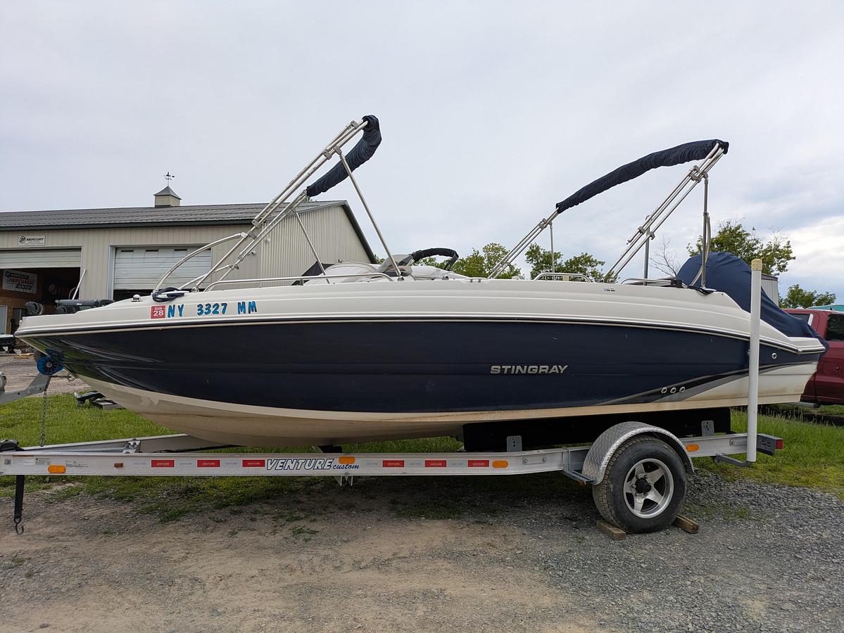 Used 2016 Stingray 192SC