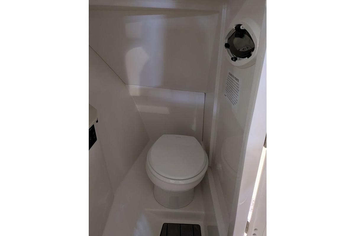 2025 Sailfish Dual Console 276 DC