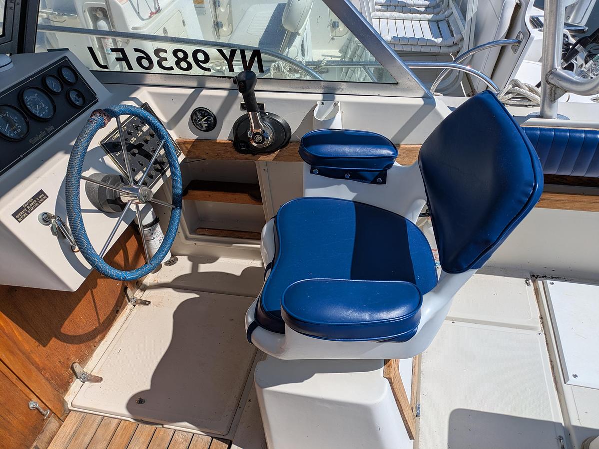 Used 1988 Limestone 24'