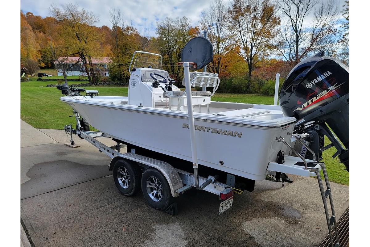Used 2021 Sportsman Masters 227