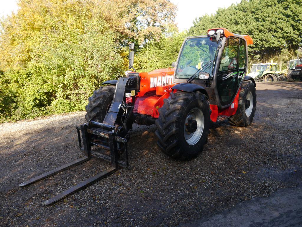 Manitou 735-120 Elite Telehandler