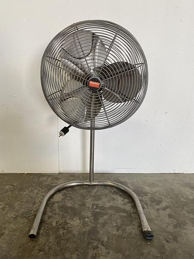 Used Dayton  20" Oscillating Industrial Fan w/ Dayton 5M063B 1/4HP Motor on Stand