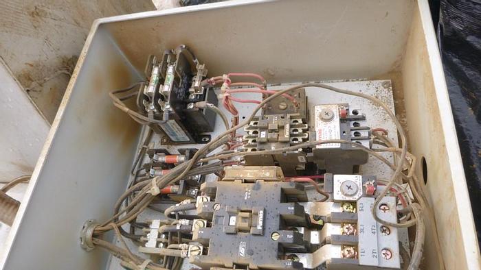 Used Dust Collector, 350 SF, C/st, DCE Unimaster, Envelope Type #S743570