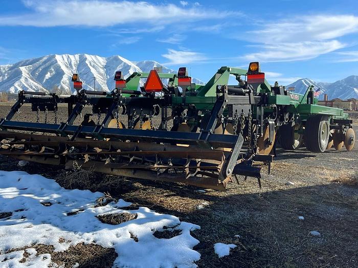 Used 2020 McFarlane QT-209 Disk Chisel / One-Pass