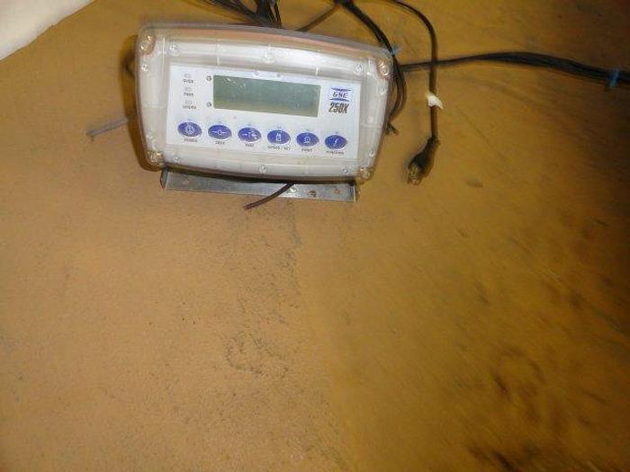 Used Active Scale SS Floor Scale; Md# EC-4848-2500; 48" x 48" Platform