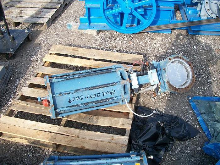 Used Used DEZURIK 8" pneumatic 316 stainless steel knife gate valve