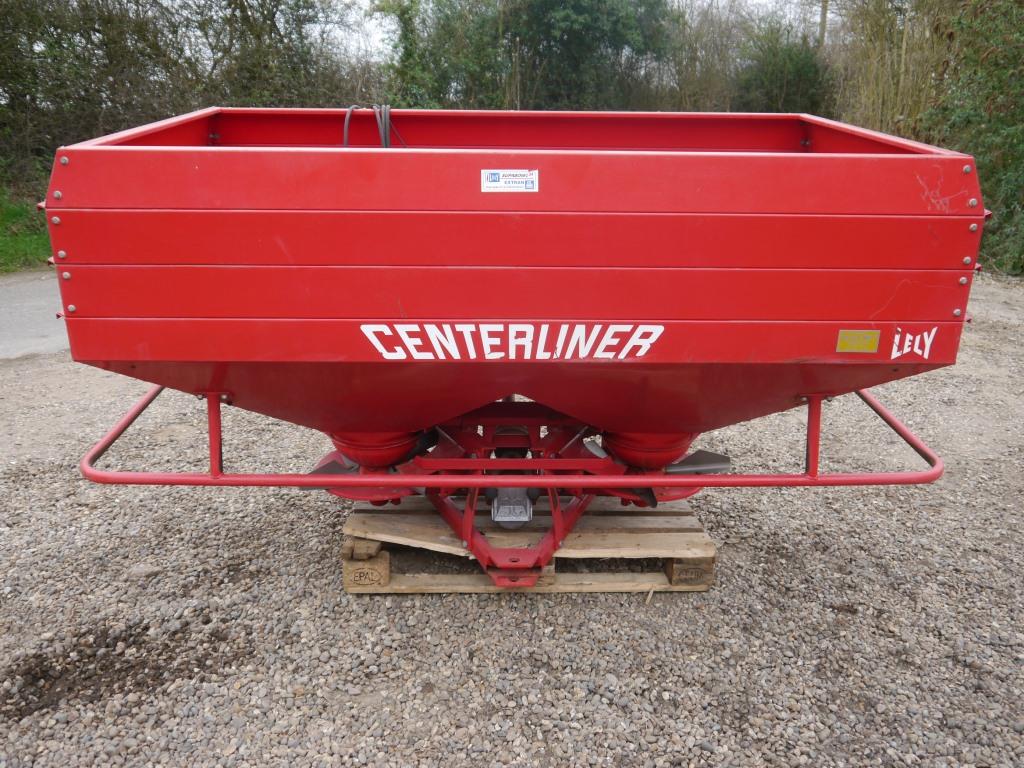 Used Lely Centerliner Fertiliser Spreader