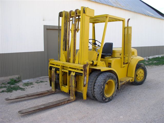 Used 11,000 lb. Hyster Model H110F FORKLIFT; Dual Pneumatic Tires; Diesel
