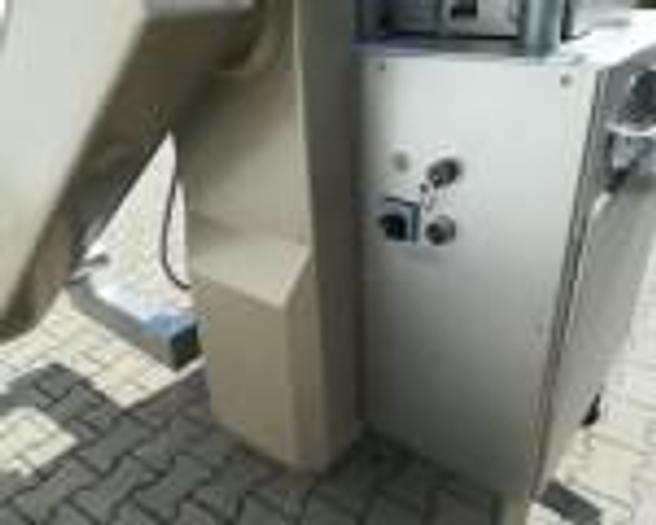 D'occasion HANDTMANN VF 200 B