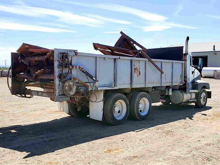 Used Kenworth T600 Silage / Manure Truck w/ Ross Bed