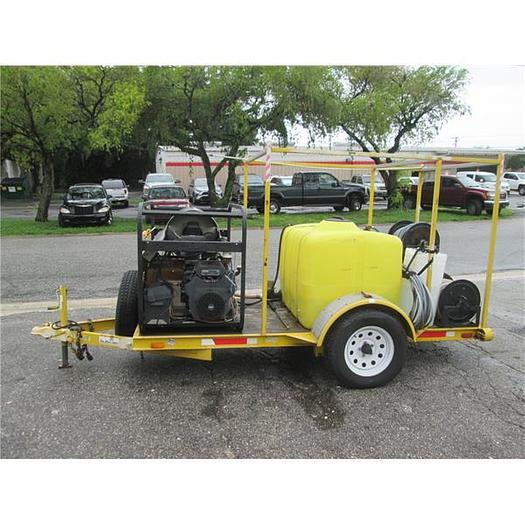 Mobile pressure washing package