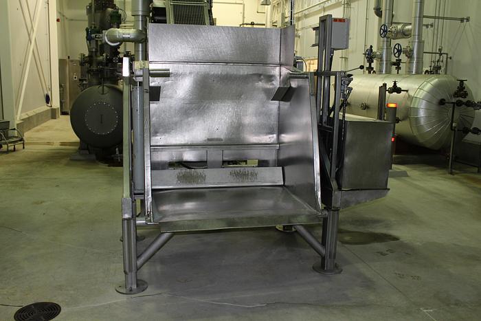 Used Custom Metalcraft Tote Dumper