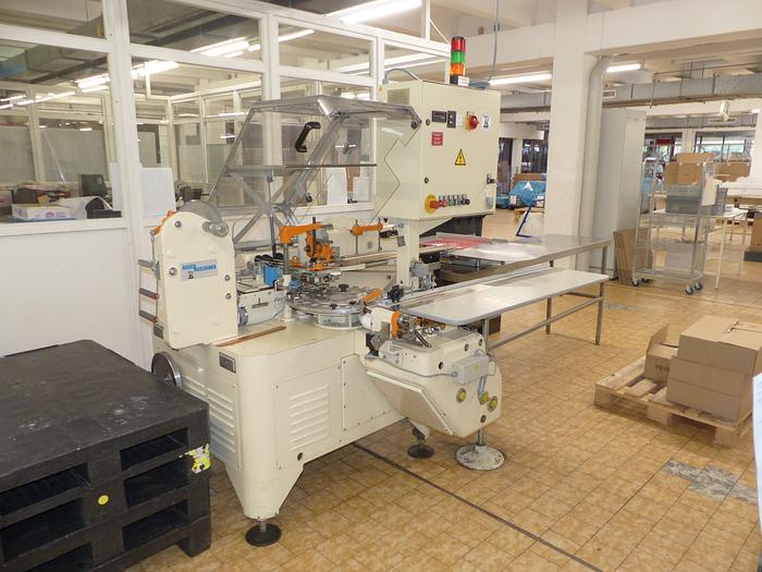 Used br. RASCH type RK foiling machine for bottom fold.