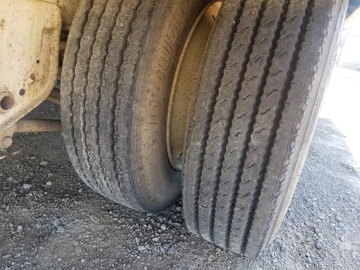 Used 1998 Trail Max TD 42 T