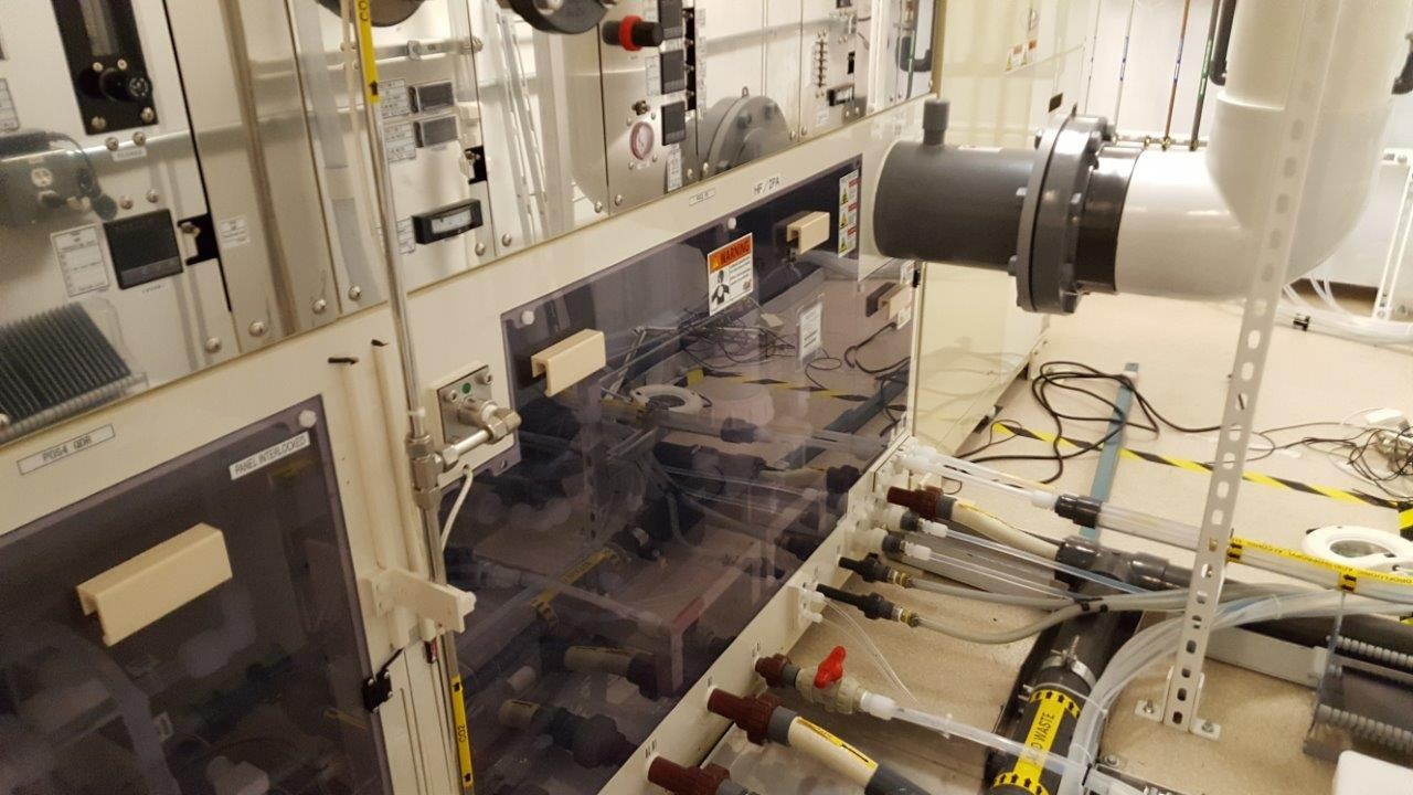 Used DNS WS-820L Automated wafer cleaning system